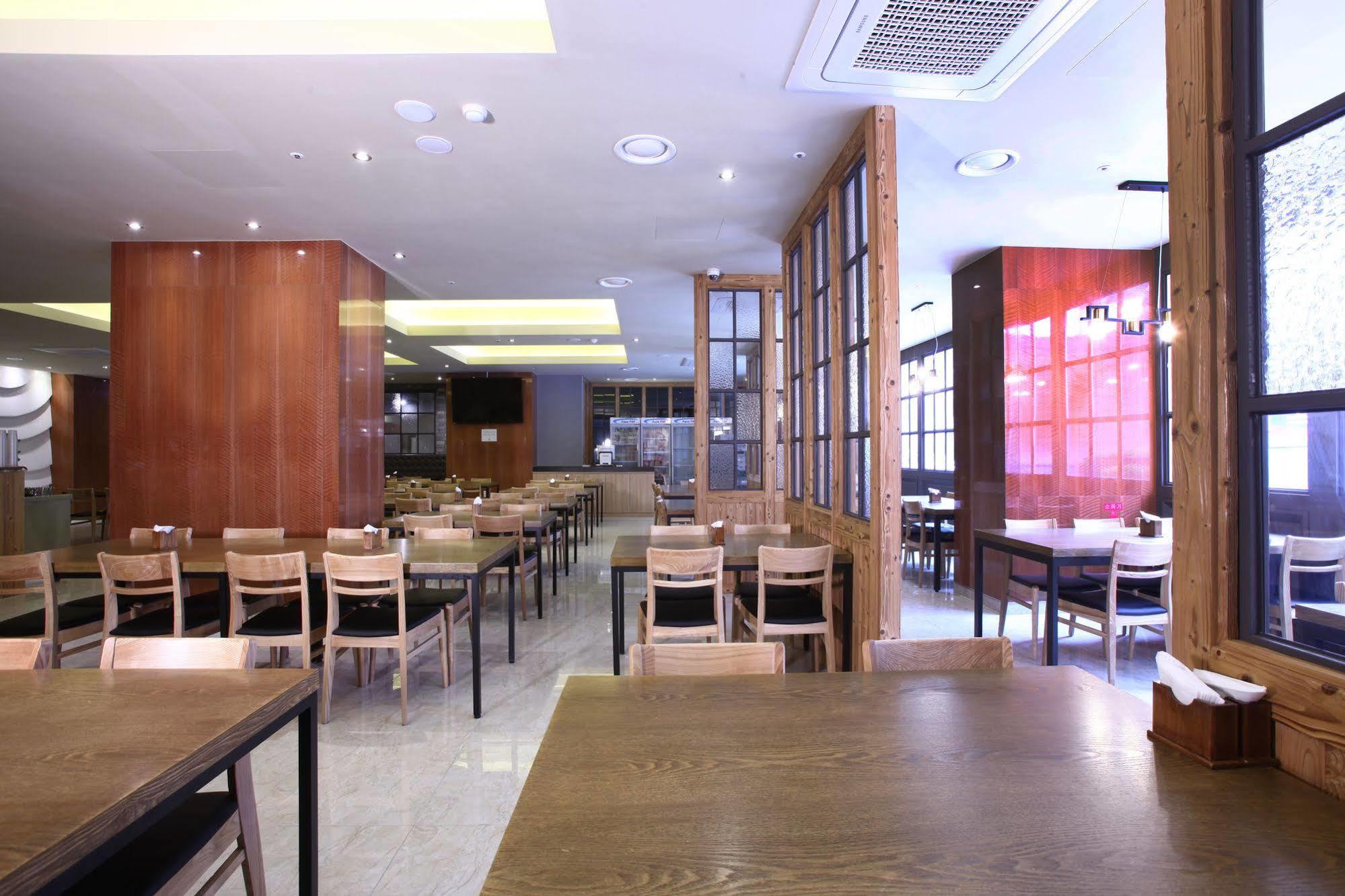 Hotel Sopra Incheon Cheongna Eksteriør billede