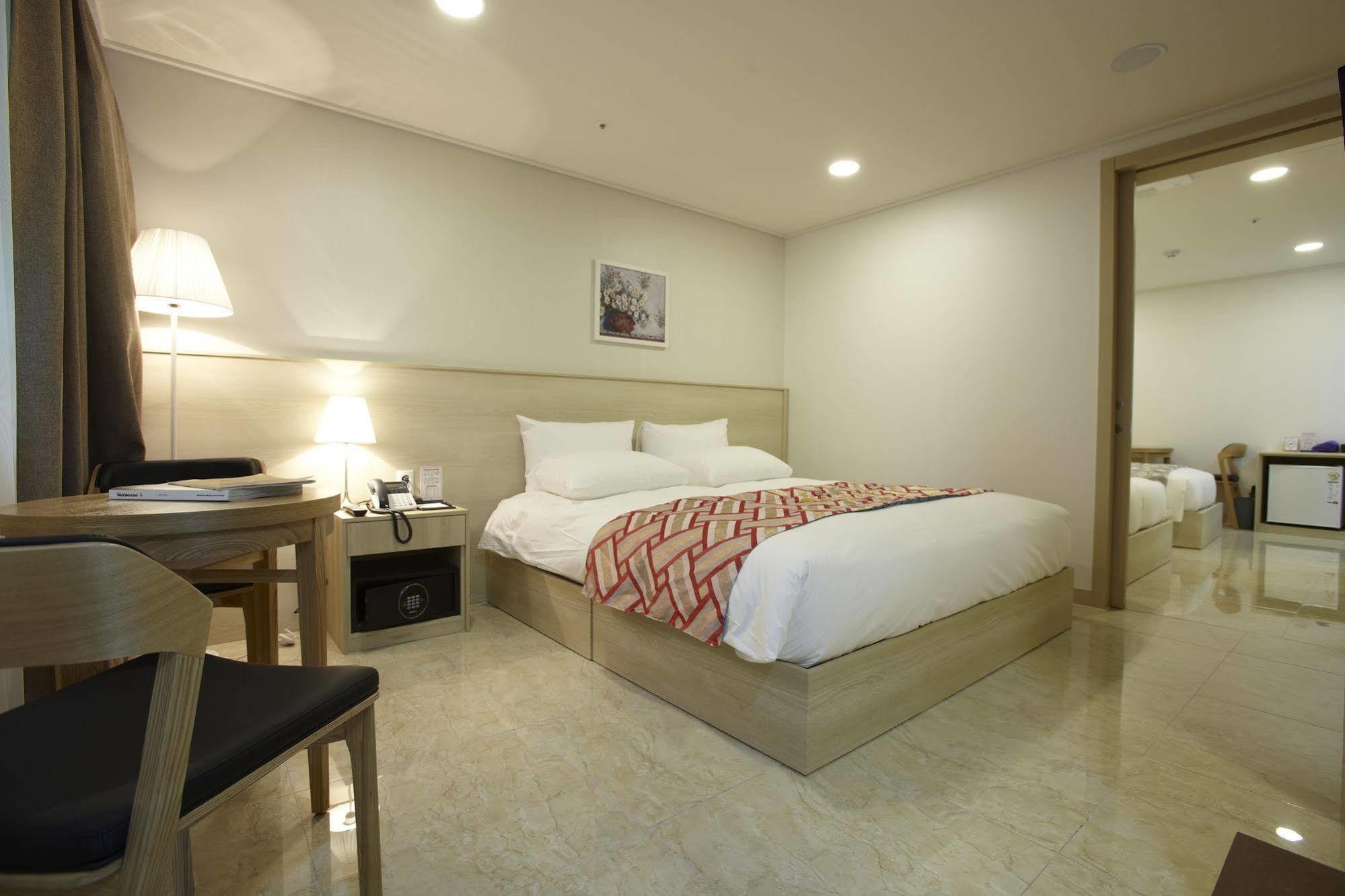 Hotel Sopra Incheon Cheongna Eksteriør billede