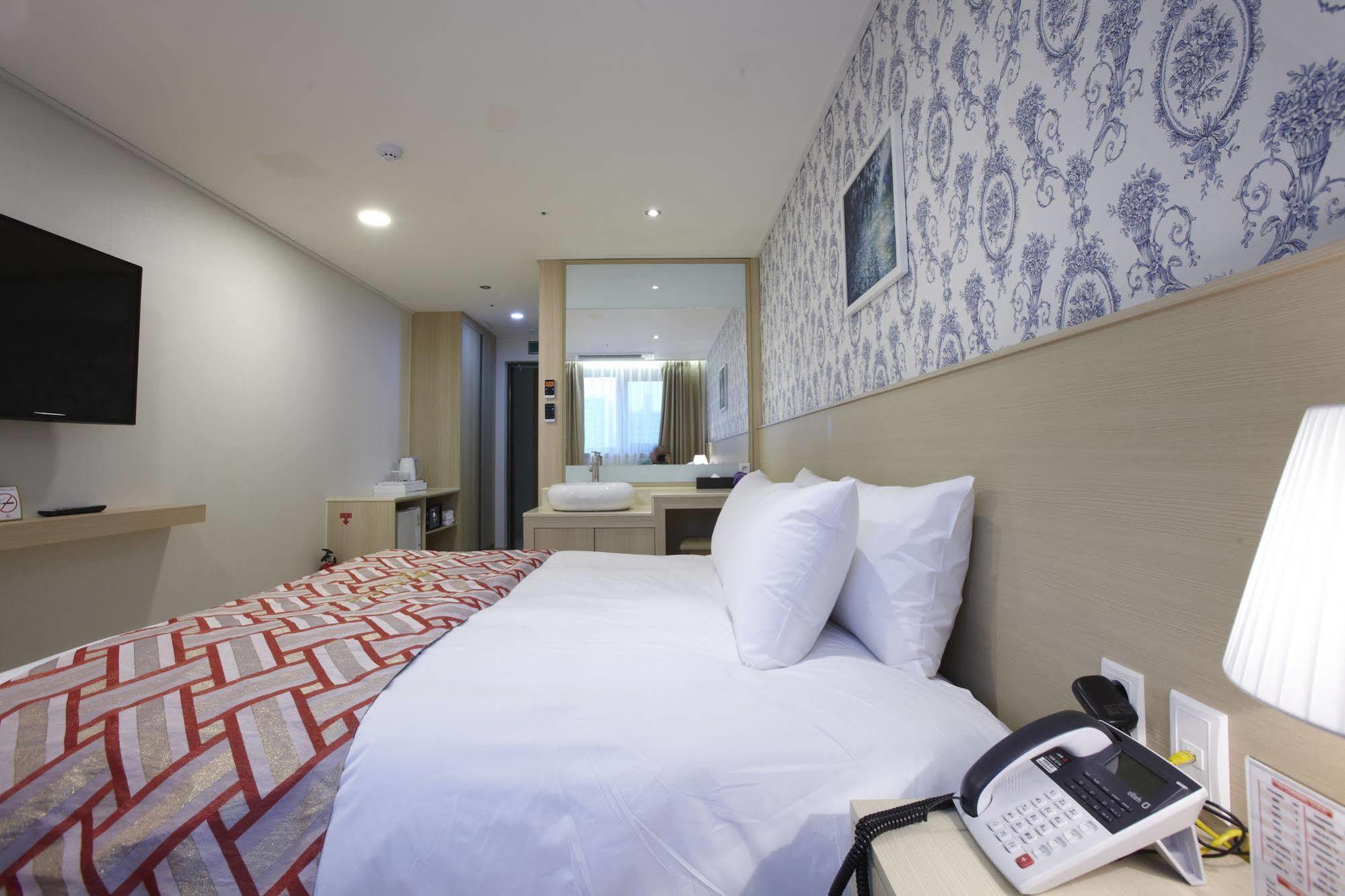 Hotel Sopra Incheon Cheongna Eksteriør billede